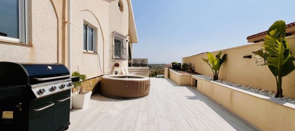 5 bedrooms Villa in San Miguel de Salinas, Spain No. 176561 4