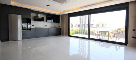 Villa 4+1 in Kargicak, Turkey No. 16499 20