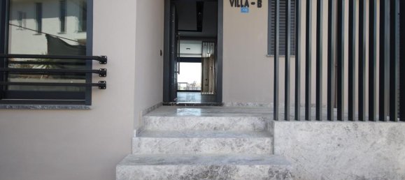 Villa 4+1 in Kargicak, Turkey No. 16499 2