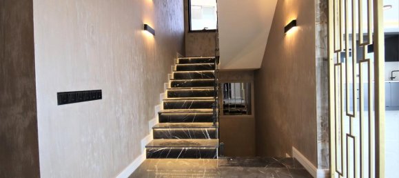 Villa 4+1 in Kargicak, Turkey No. 16499 21