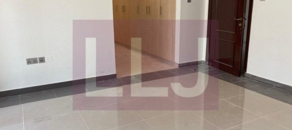 3 Schlafzimmer Villa in Abu Dhabi, UAE, Nr. 52821 10