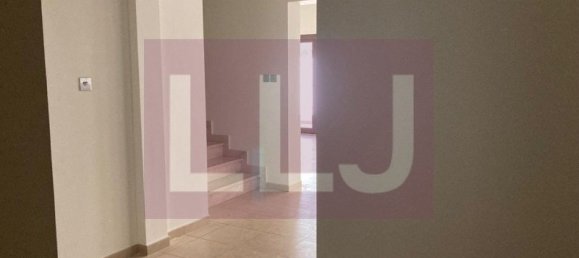 3 Schlafzimmer Villa in Abu Dhabi, UAE, Nr. 52821 11