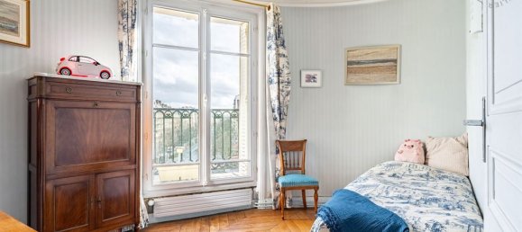 Квартира с 3 спальнями в Париж, Франция № 139713 10