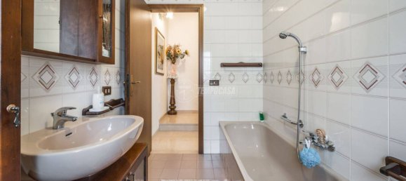 3 bedrooms House in Malalbergo, Italy No. 261810 12