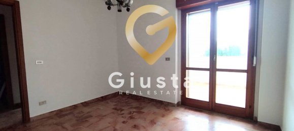 4 rooms House in Brindisi, Italy No. 41914 25