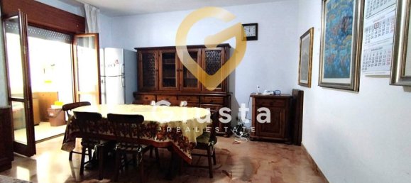 4 rooms House in Brindisi, Italy No. 41914 19