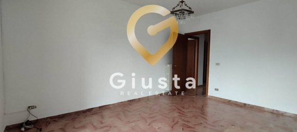 4 rooms House in Brindisi, Italy No. 41914 26