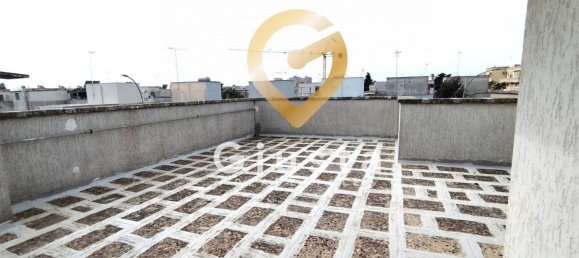 4 rooms House in Brindisi, Italy No. 41914 5