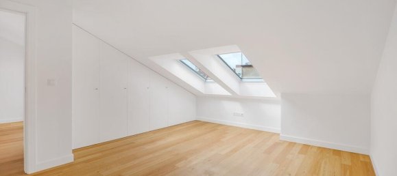 2 chambres Duplex à Lisbon, Portugal No. 127256 13