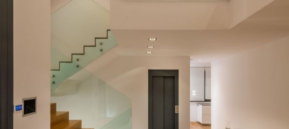 6 bedrooms House in Marbella, Spain No. 95261 16