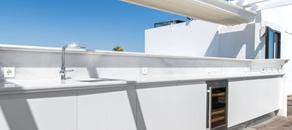 6 bedrooms House in Marbella, Spain No. 95261 47