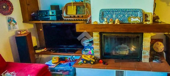 3 bedrooms Villa in Colorno, Italy No. 65469 3