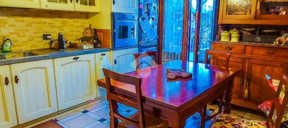 3 bedrooms Villa in Colorno, Italy No. 65469 5