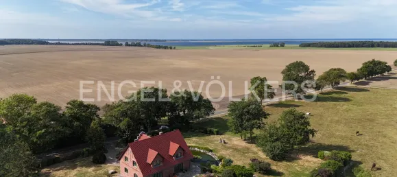 8 rooms Villa in Vorpommern-Rugen, Germany No. 127651 3