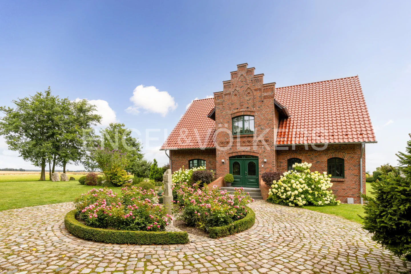 8 rooms Villa in Vorpommern-Rugen, Germany No. 127651