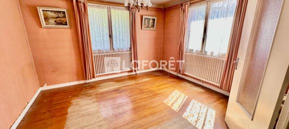 1 chambre Maison à La Tour-du-Pin, France No. 281666 3