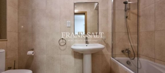 3 bedrooms Apartment in Sliema, Malta No. 6532 16