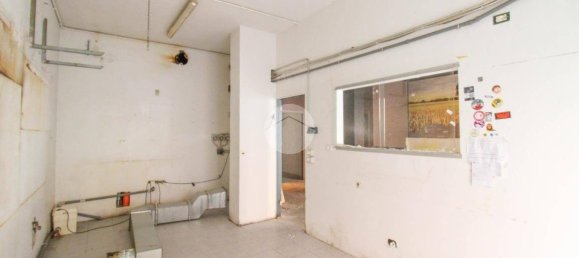 3-salle Propriété commerciale à Codogno, Italy No. 222983 3