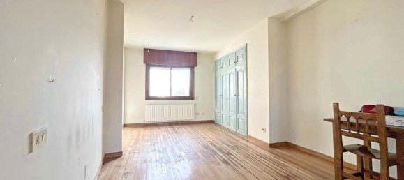 Edificio en Carral, Spain 453 m² No. 46959 5