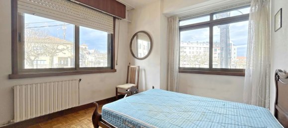 Edificio en Carral, Spain 453 m² No. 46959 17