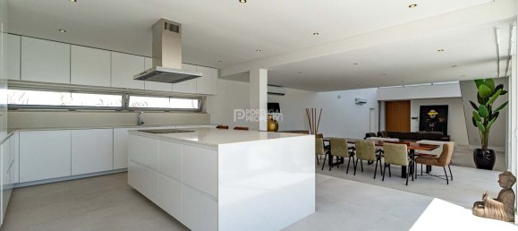 4 bedrooms Castles in Loule, Portugal No. 227188 2