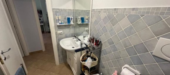 Квартира с 3 комнатами в Субьяко, Италия № 70940 16