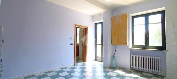 2 bedrooms Apartment in Santena, Italy No. 273224 4