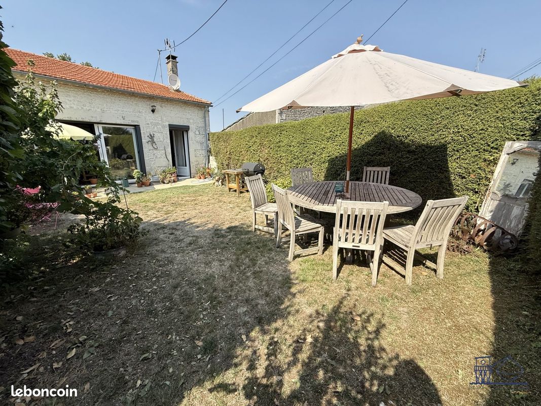 3 bedrooms House in Chenac-Saint-Seurin-d'Uzet, France No. 319888