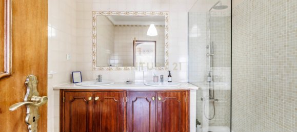 3 Schlafzimmer Villa in Loule, Portugal, Nr. 135833 17