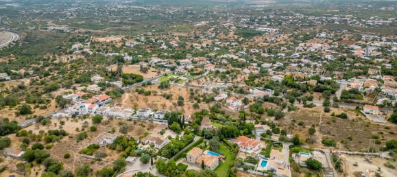 3 Schlafzimmer Villa in Loule, Portugal, Nr. 135833 29