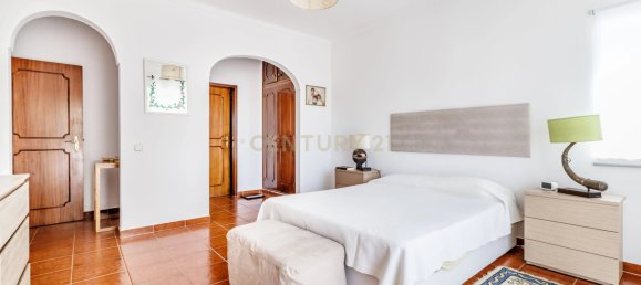 3 Schlafzimmer Villa in Loule, Portugal, Nr. 135833 25