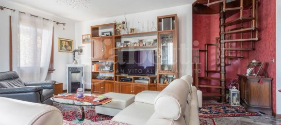 7 rooms Villa in Pordenone, Italy No. 161536 7