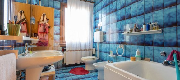 7 rooms Villa in Pordenone, Italy No. 161536 27