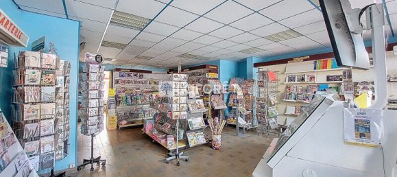 3 Schlafzimmer Gebäude in La Fere, France, Nr. 74007 2