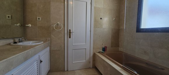 Moradia em banda T4 em Estepona, Spain N.º 155706 15