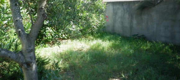 2 bedrooms Villa in Gruissan, France No. 361235 3