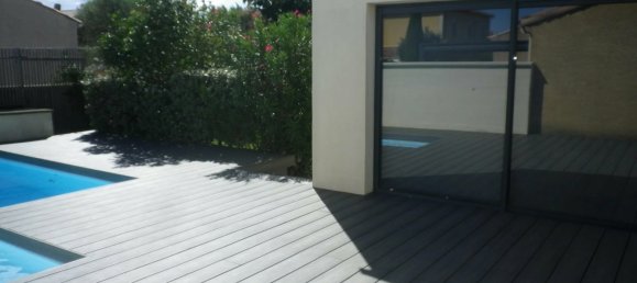 2 bedrooms Villa in Gruissan, France No. 361235 4