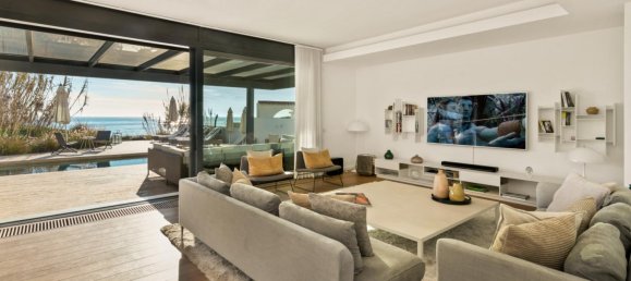 6 Schlafzimmer Villa in Marbella, Spain, Nr. 93739 12