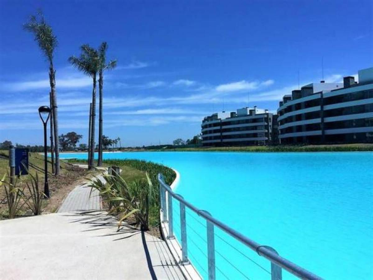  Land in Pilar, Argentina No. 115125