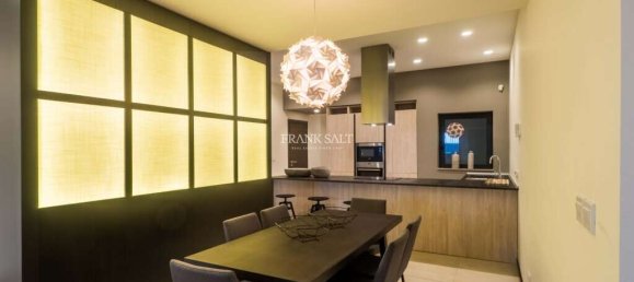 2 bedrooms Maisonette in Saint Julian's, Malta No. 9102 6