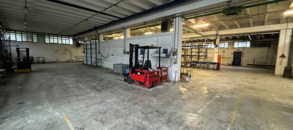 3200m² Warehouse in Segrate, Italy No. 222687 12