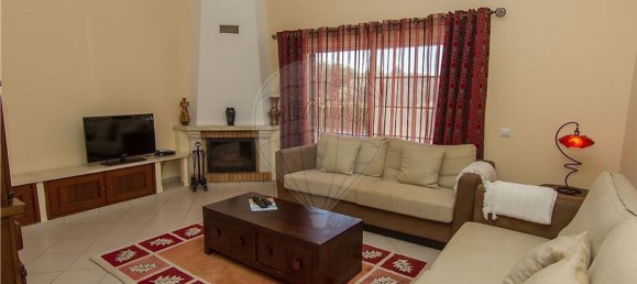 3 Schlafzimmer Haus in Quarteira, Portugal, Nr. 16020 12