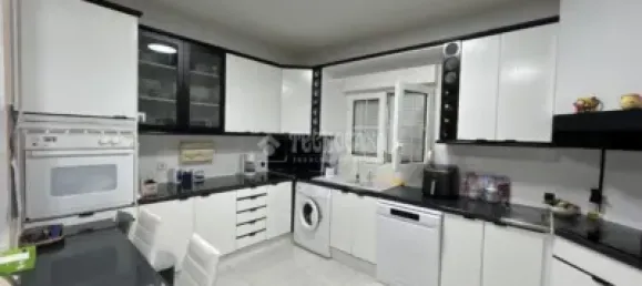 4 Schlafzimmer Haus in Villalbilla, Spain, Nr. 155959 3