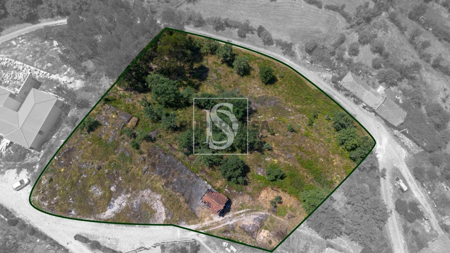 Земельный участок 30м² в Амаранти, Португалия № 346810