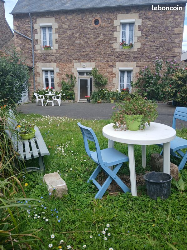 2 Schlafzimmer Haus in Paimpol, France, Nr. 284513