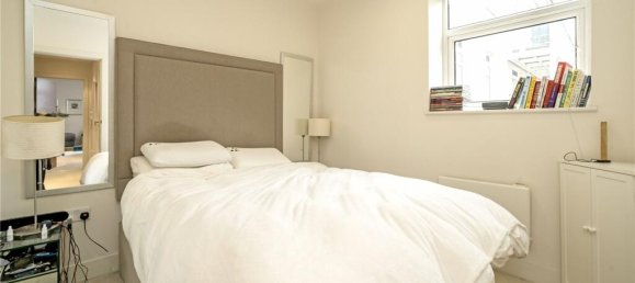 1 bedroom Apartment in London, United Kingdom No. 12738 3