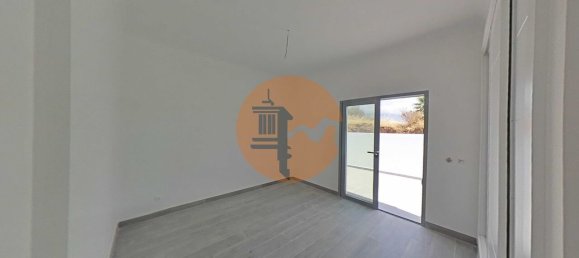 Villa de 3 dormitorios en Loule, Portugal No. 112381 16