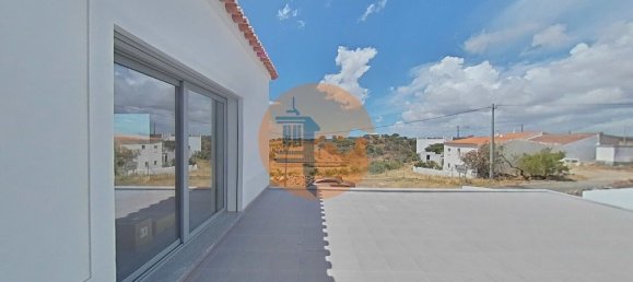 Villa de 3 dormitorios en Loule, Portugal No. 112381 25