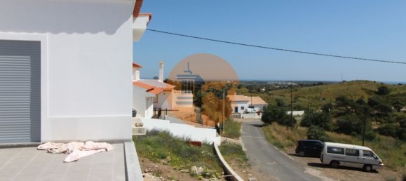 Villa de 3 dormitorios en Loule, Portugal No. 112381 8