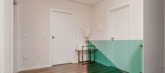 4 bedrooms House in Corroios, Portugal No. 169906 12